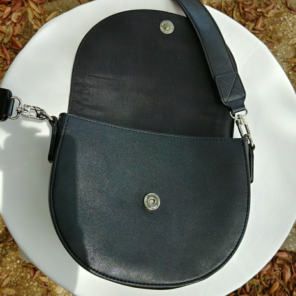 Sold - Picture 7 of 8